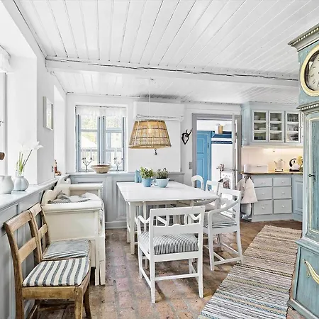Feriehus 1550-aakirkeby-trommerebakken-12 Vester Somarken