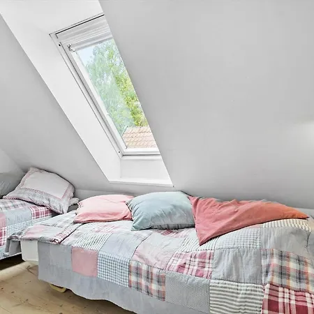 1550-aakirkeby-trommerebakken-12 Vester Somarken